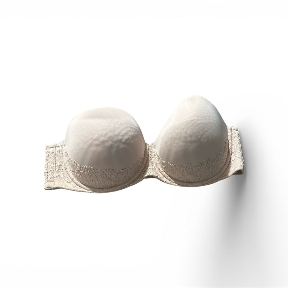 Torrid Lace Women's Push Up Strapless‎ Bra in Nude Size 42DDD